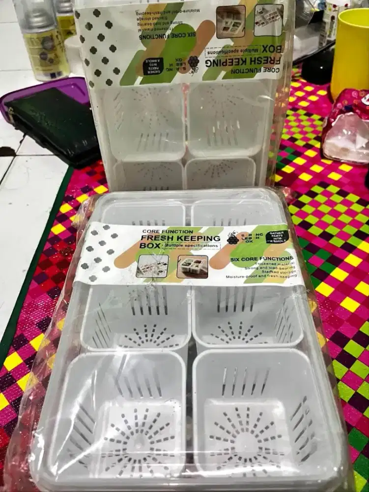 Tempat Bumbu / Fresh Keeping Box 4 Sekat – GRATIS
