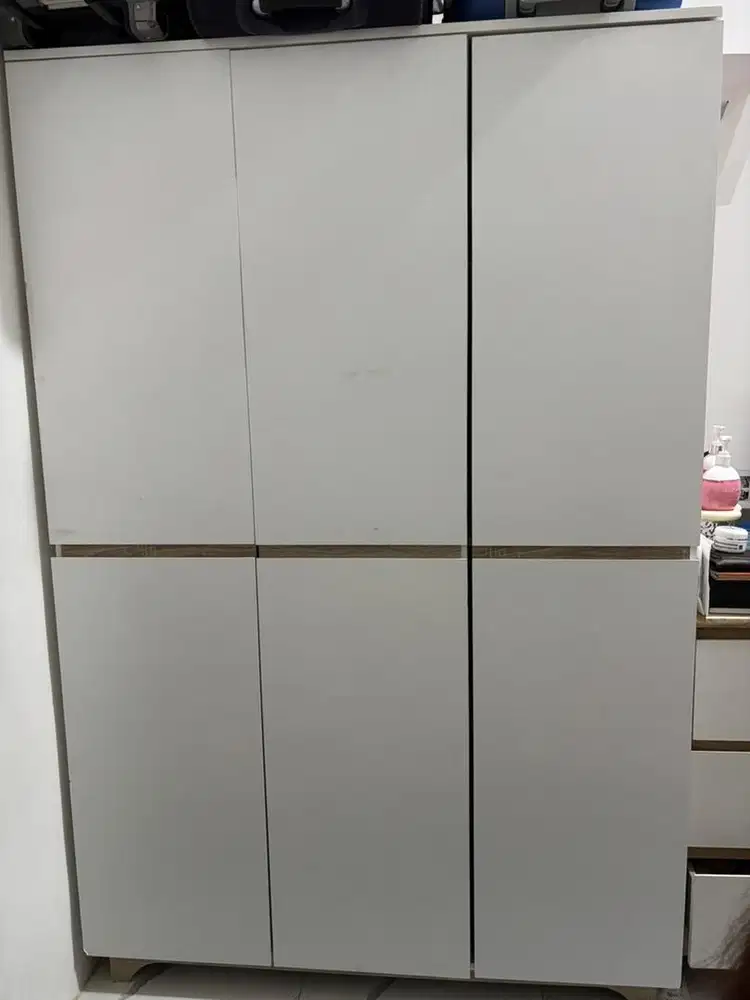 lemari 3 pintu masih bagus