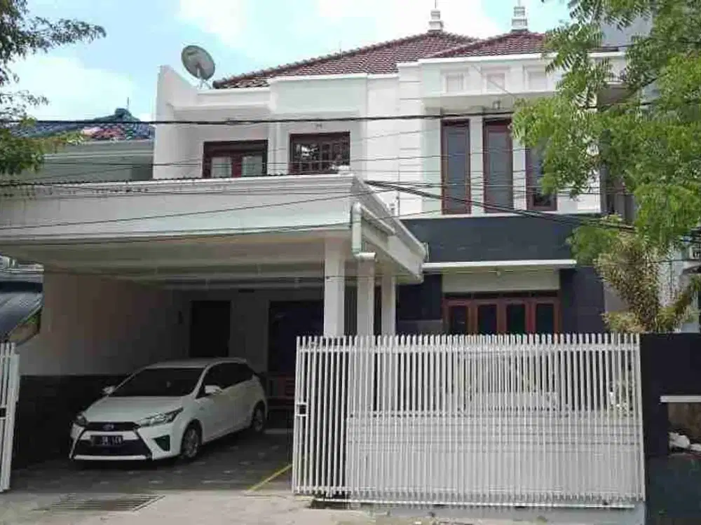 Rumah mewah di kawasan Premium Turangga Martanegara