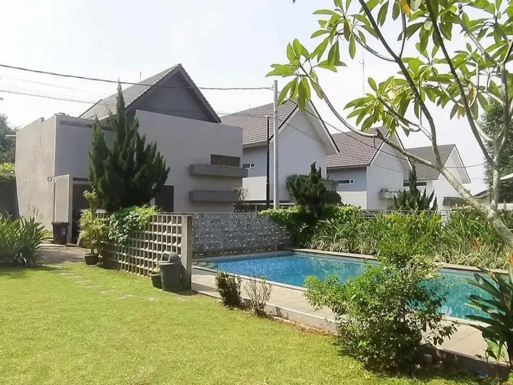 Dijual Rumah Bagus 2 Lantai Siap Huni di Cirendeu, Tangerang Selatan (Im)