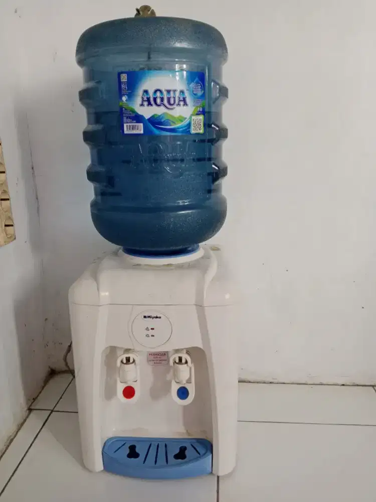 Dispenser miyako galon