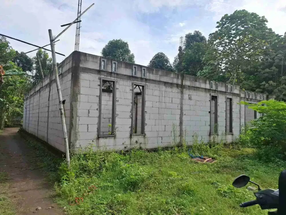 BU,Jual Tanah 28 Rhu Bonus Bangunan tinggal Nerusin ,Mepet Kota Blitar