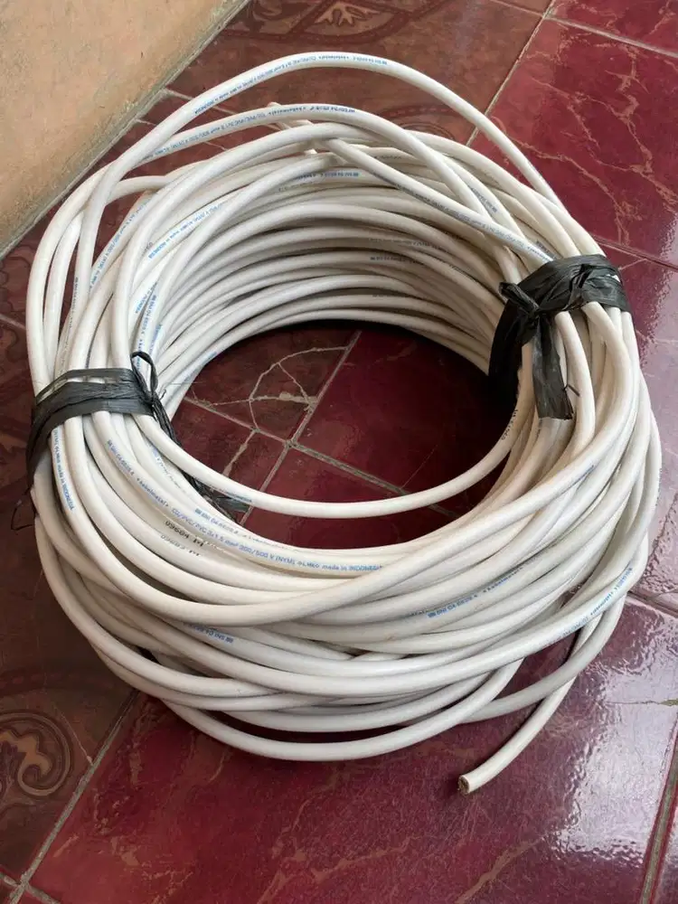 Kabel Listrik NYM 3x1,5 mm