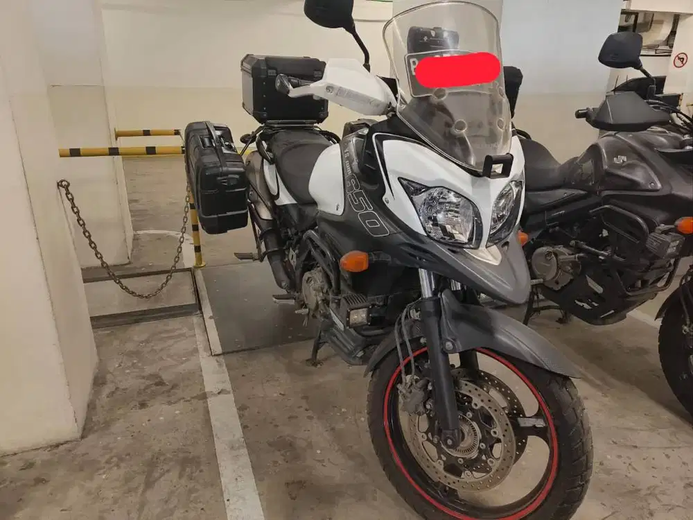 Suzuki V- Strom 650 CC
