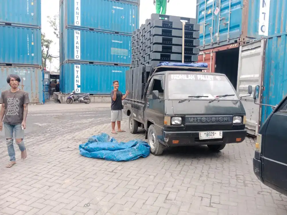 Palet plastik bekas hemat operasional