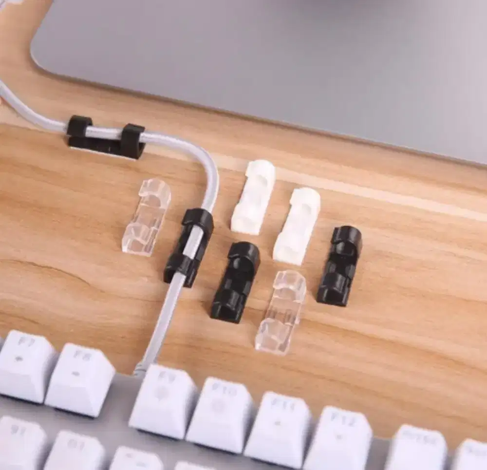 40 Pcs Clip Transparan