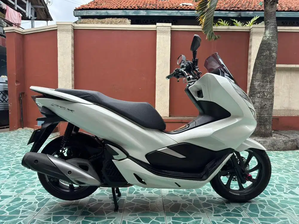 Pcx putih cbs 2018