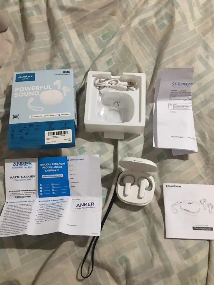 Soundcore R50i ( white )