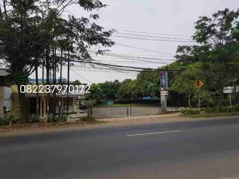 Disewakan Tempat Usaha Lahan Luas ada bangunan di Jalan Raya Narogong Bekasi