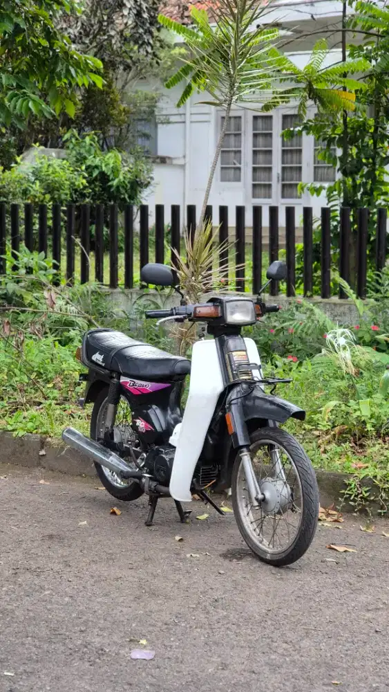 Suzuki RC 100 Bravo Plat D Rare