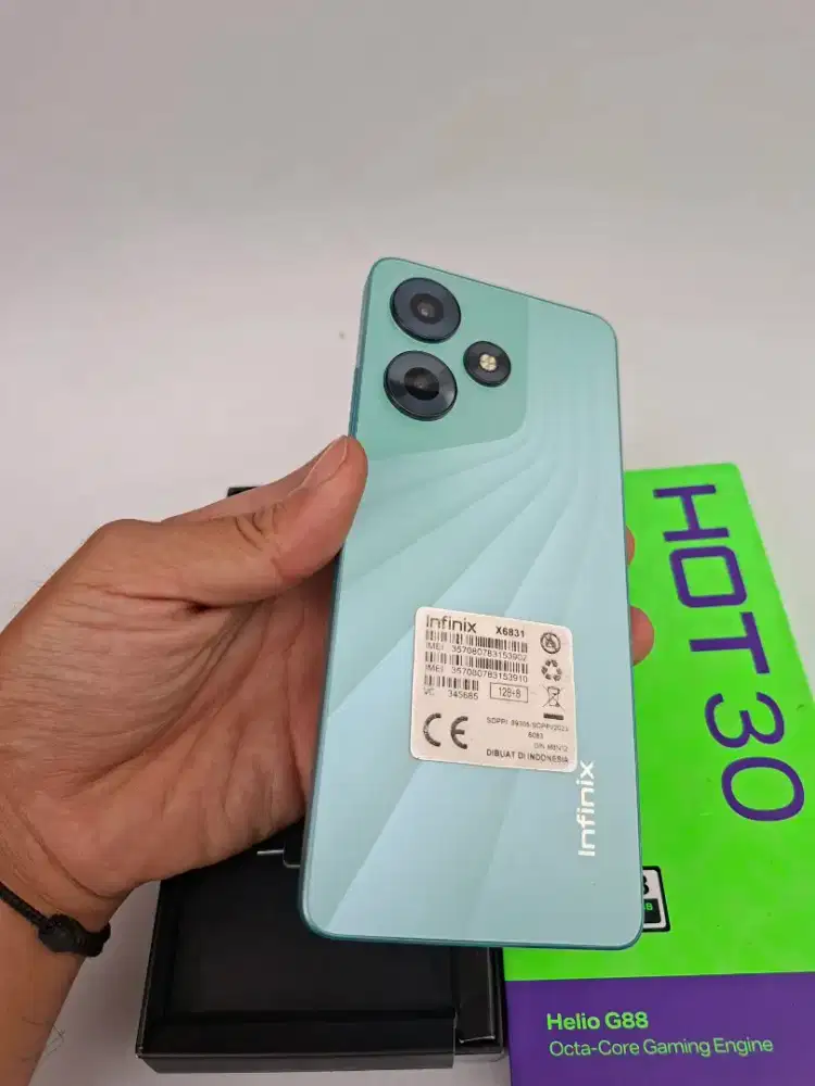 JUAL HP INFINIX HOT 30 NFC RAM 8/128 GB