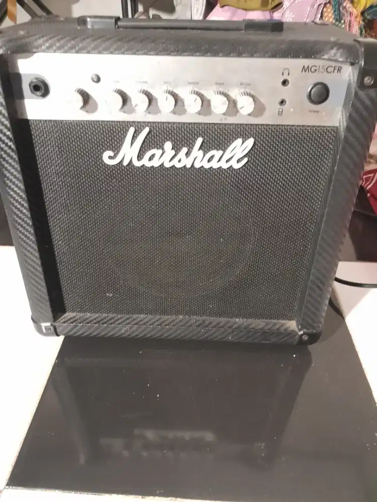 Ampli gitar marshall
