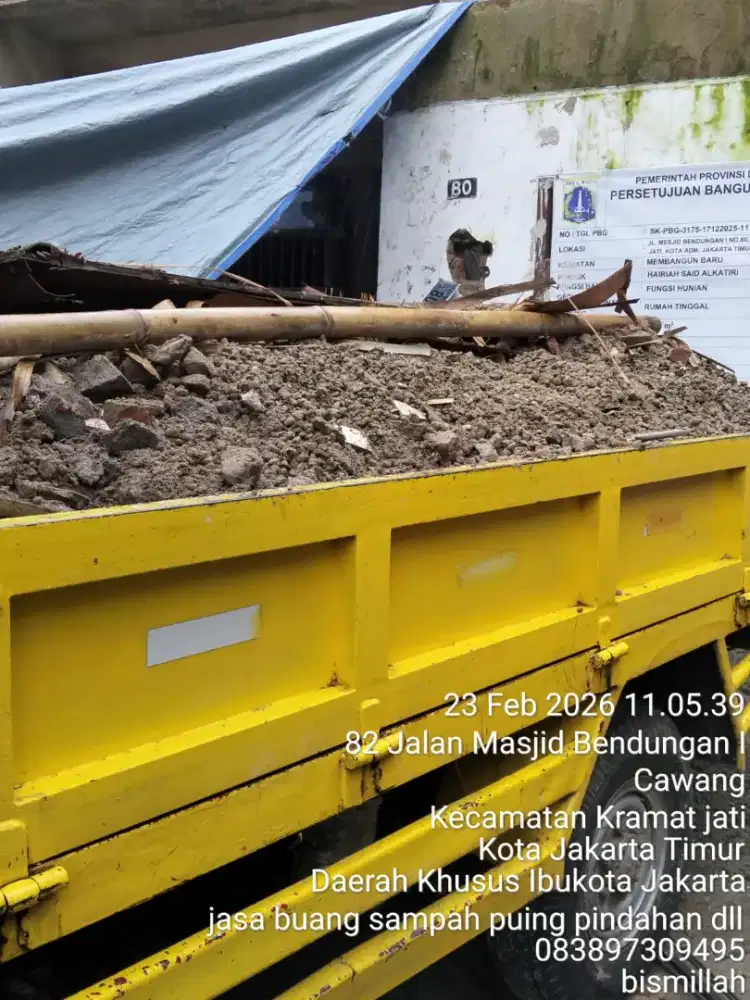 Jasa angkut puing dan tanah