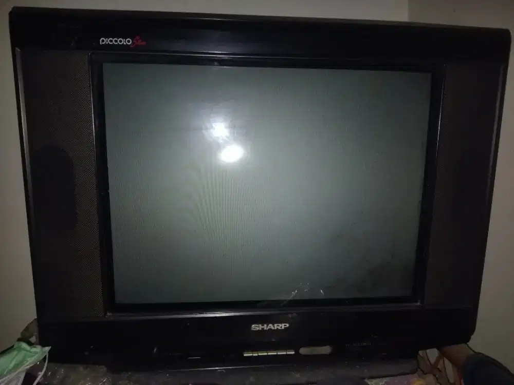 Tv tabung merk sharp 20 inch