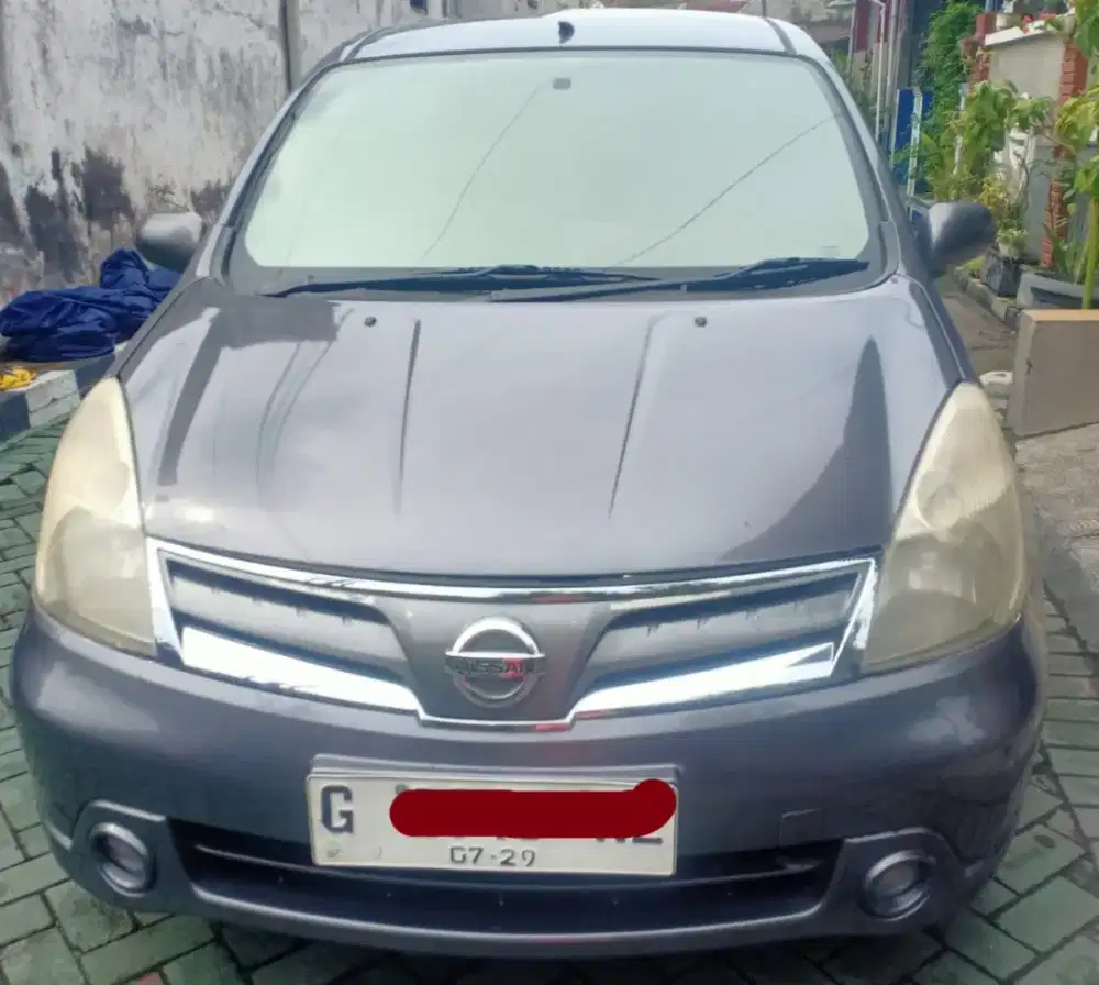 Grand Livina Matic Abu Metalik 1.5 SV Thn 2012 Siap Touring Istimewa