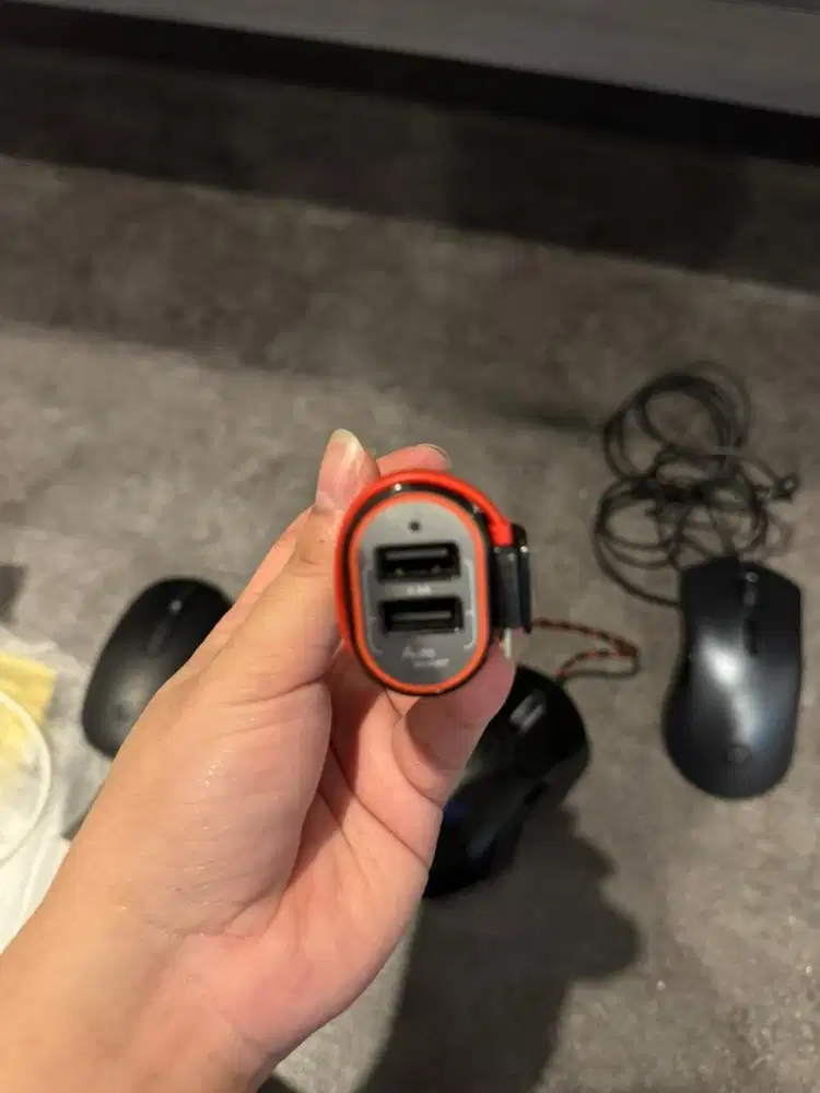 Charger mobil auto watt input