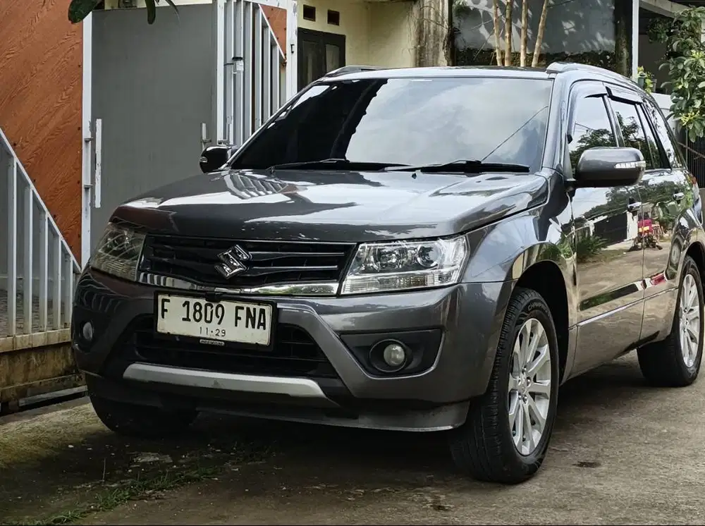 [RARE] Suzuki Grand Vitara 2.4 - Facelift 2015 - Manual