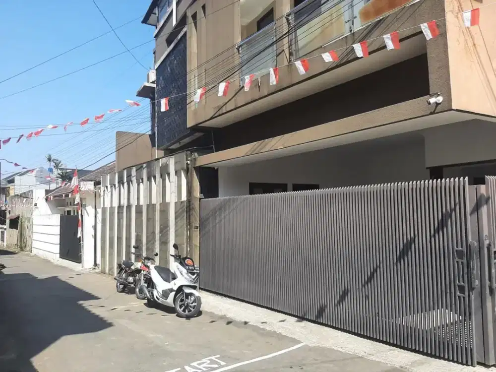 Dijual Rumah Full Furnished Siap Huni Lokasi di Pusat Kota Pungkur Bandung