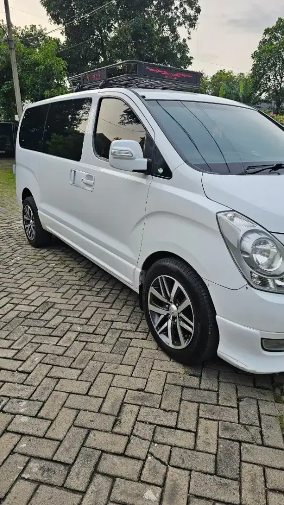 Hyundai H-1 XG Diesel Th. 2013