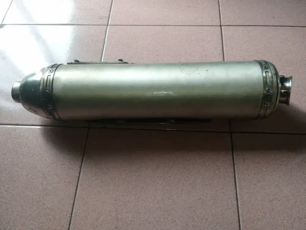 Murah saja knalpot bekas motor sport