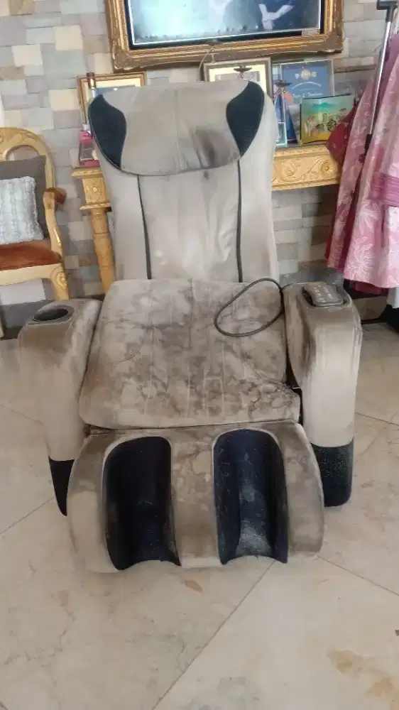 Jasa cuci kasur sofa jok mobil dll