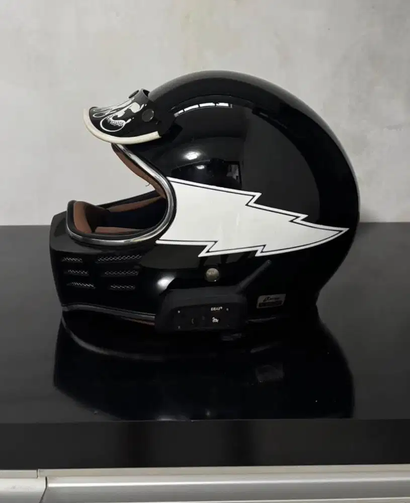 Helm Cakil + Intercom V60