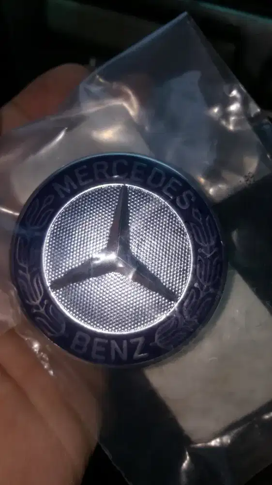 Logo kap mesin mercy seri w