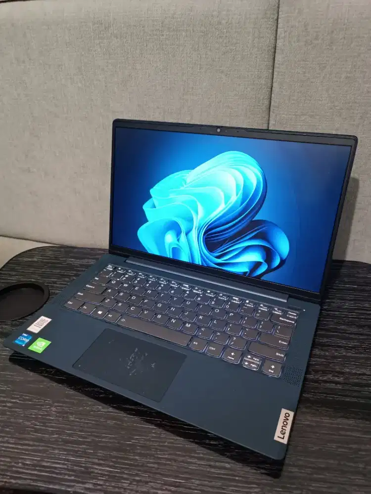 Lenovo Ideapad 5 14ITL05 / I5 Gen 11 / Dual GPU MX450