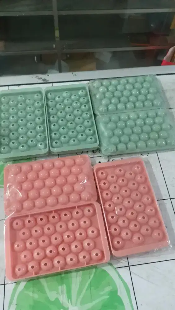 Cetakan jelly/es batu (besar/kecil)