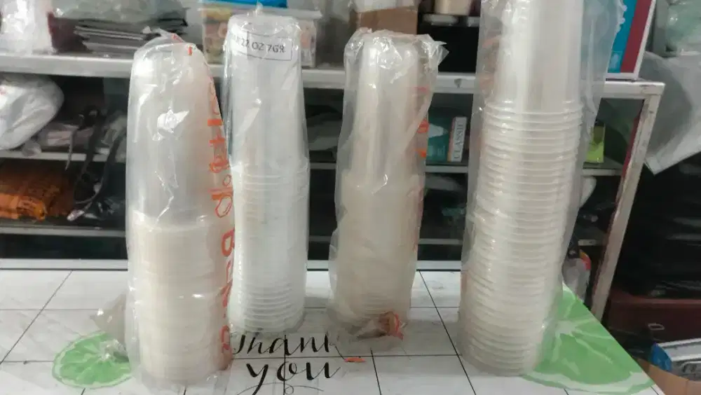 Cup ukuran 22 oz