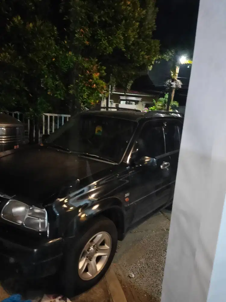 Escudo hitam good condition