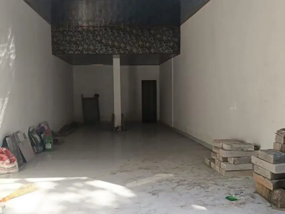 Commercial Shop Space For Lease In Pererenan Beach Area