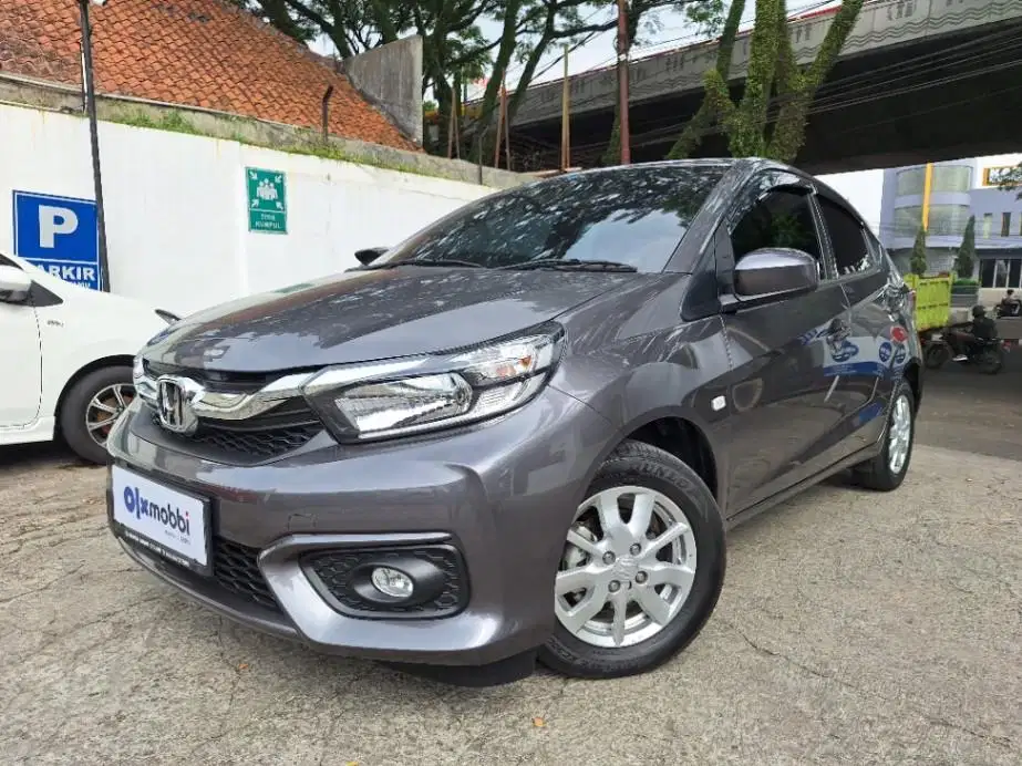 Honda Brio Satya 1.2 E Bensin-AT 2022 Abu-Abu CVDHD