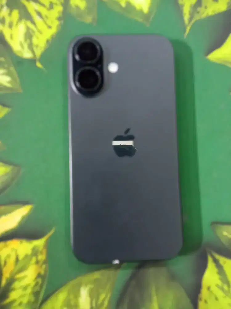 dijual iphone 16 basic 128 (resmi(