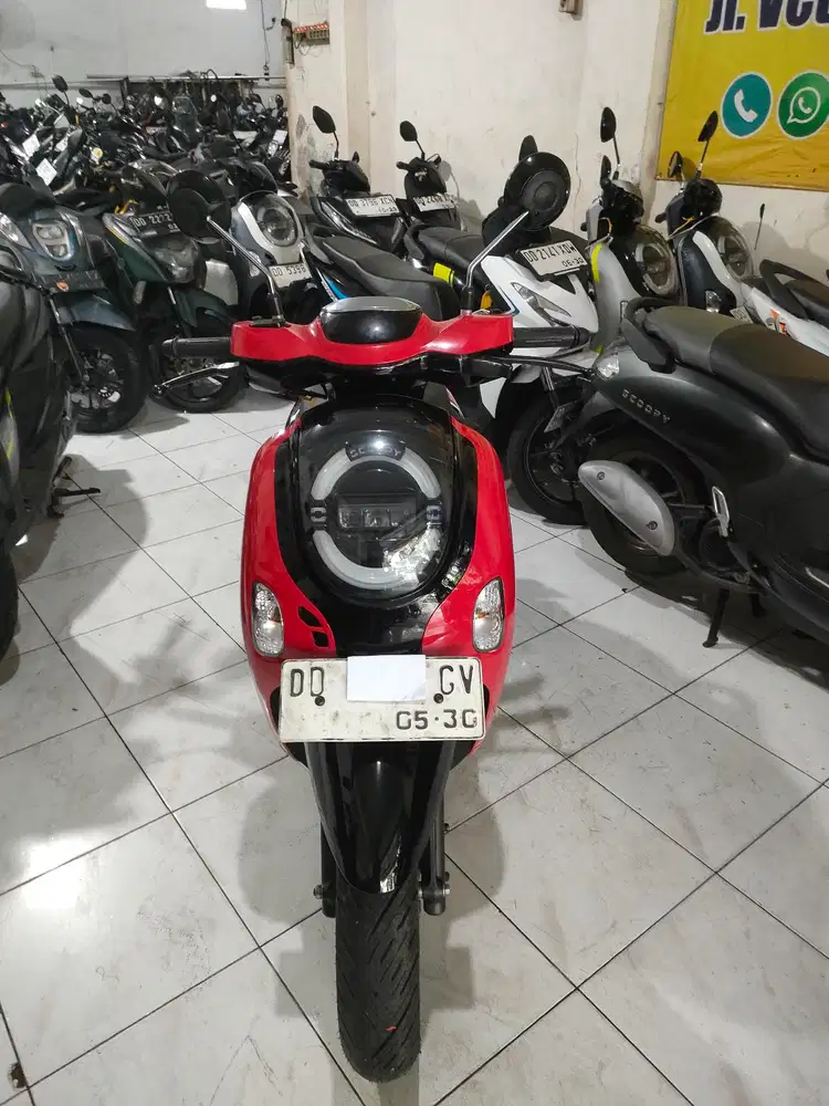 Honda Scoopy 2025 merah hitam