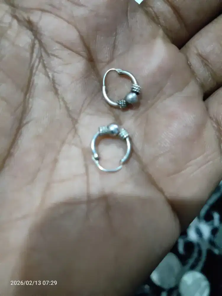 Anting perak Bali hop