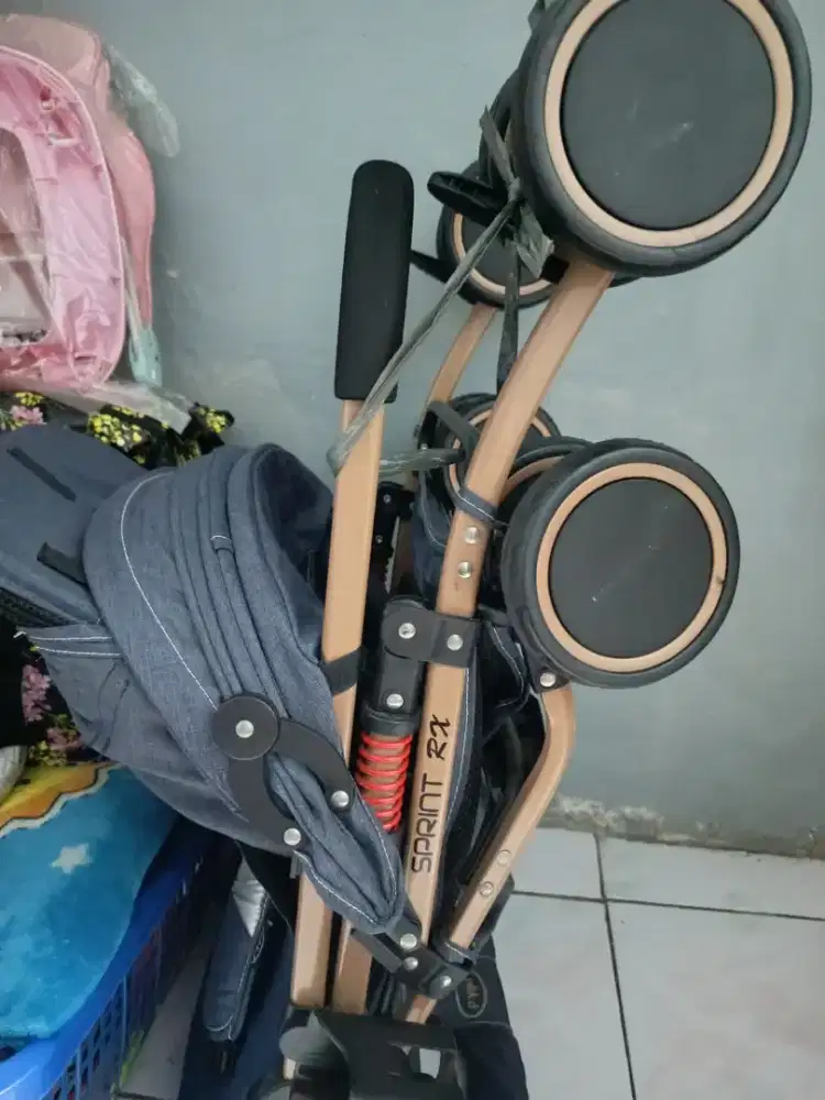 Dijual cepat stroller Pliko sprint rx masih bagus