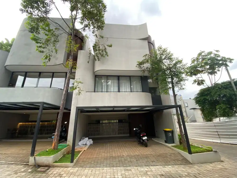 Rumah Brand New 3 Lantai dengan Hillview & Lakeview Dekat ke Tol Andara