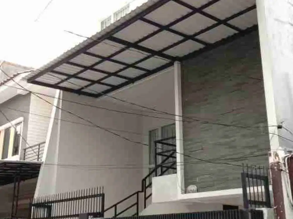 Rumah Bagus Siap Huni 3,5 Lantai Tanjung Duren Jakarta Barat