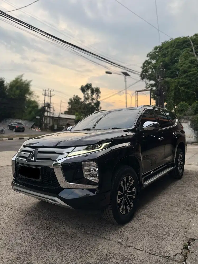 Pajero Dakar 4x2 Automatic (2021/2022) Cakep