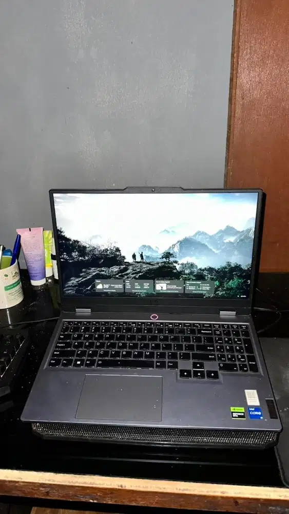 Lenovo LOQ 15IRX9 RTX 4050 Gaming High Quality