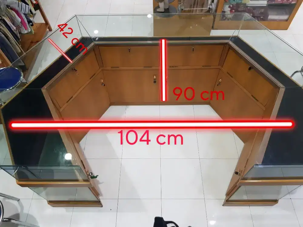 Di Jual etalase / mabel