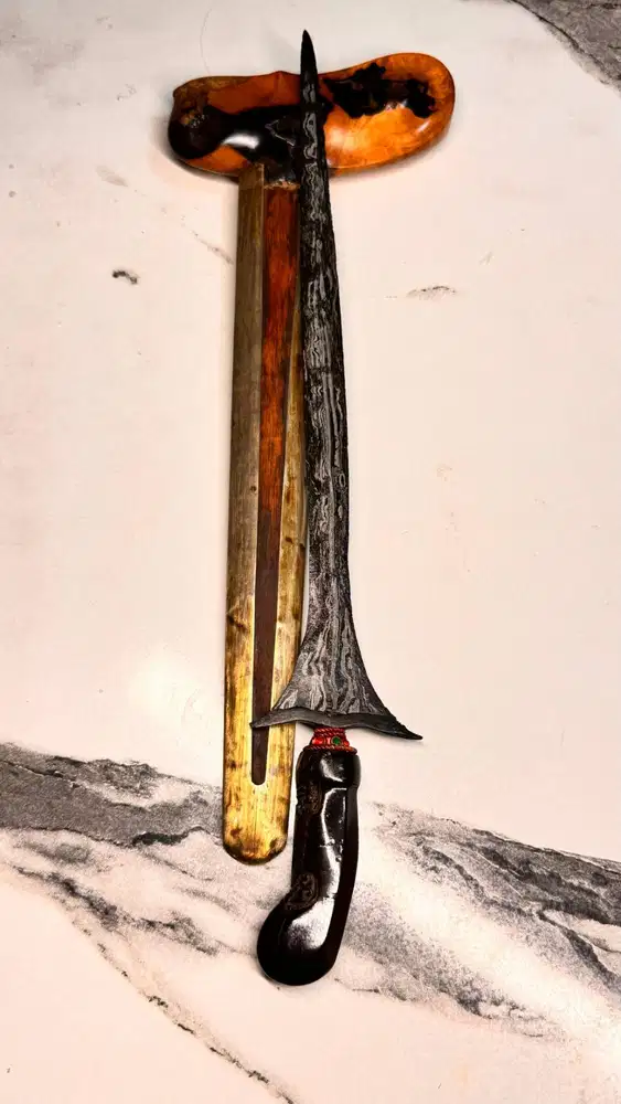 KERIS SEPANG PAMOR BANYU MILI TANGGUH MAJAPAHIT