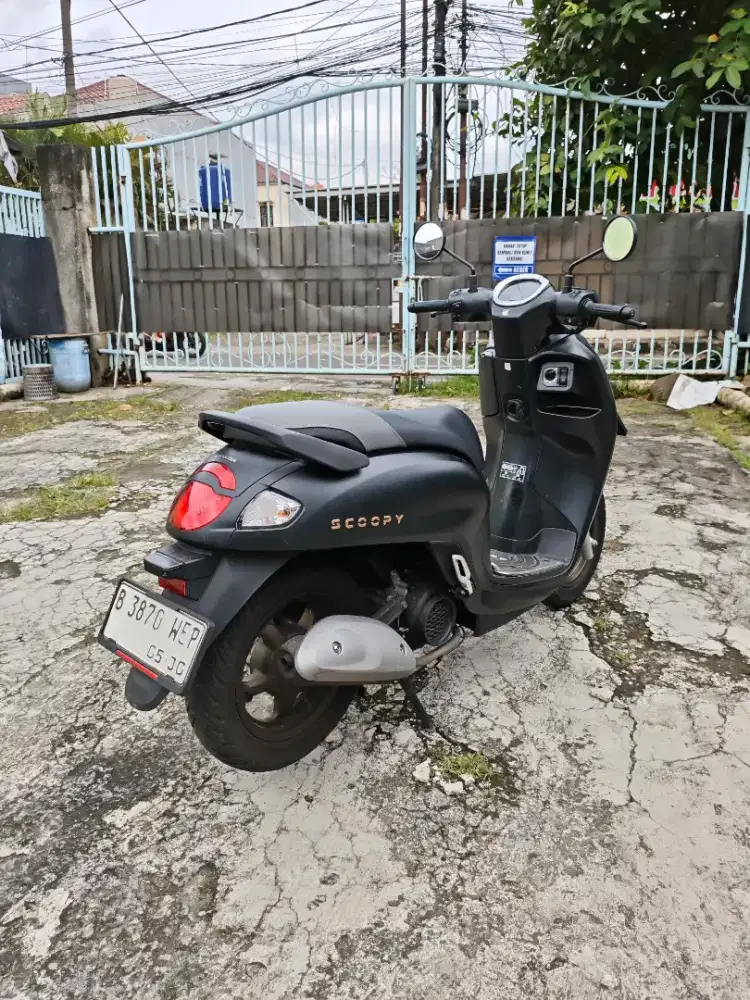 DIJUAL Scoopy prestige 2025 Komplit Cakep