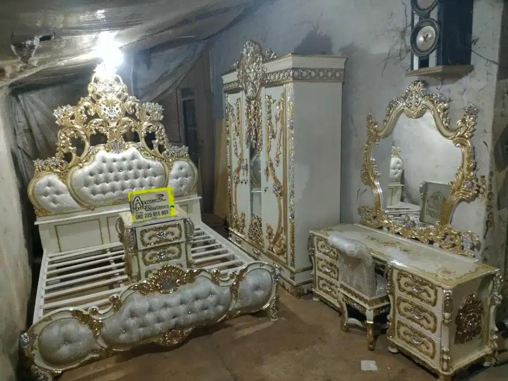 Tempat tidur dipan set kamar ukiran full kayu jati