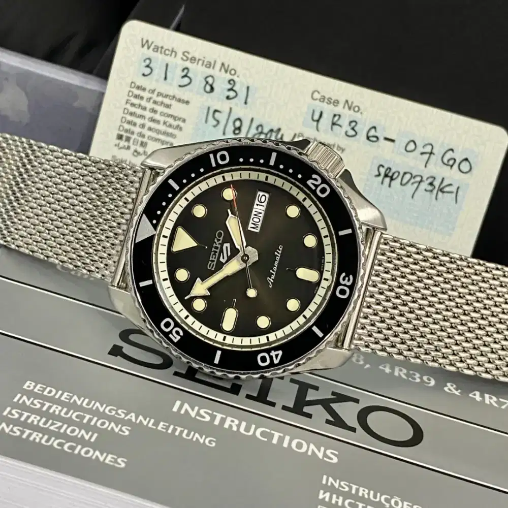 [For Sale] Seiko 5 Sports Automatic da date SRPD75K1 mesh bracelet