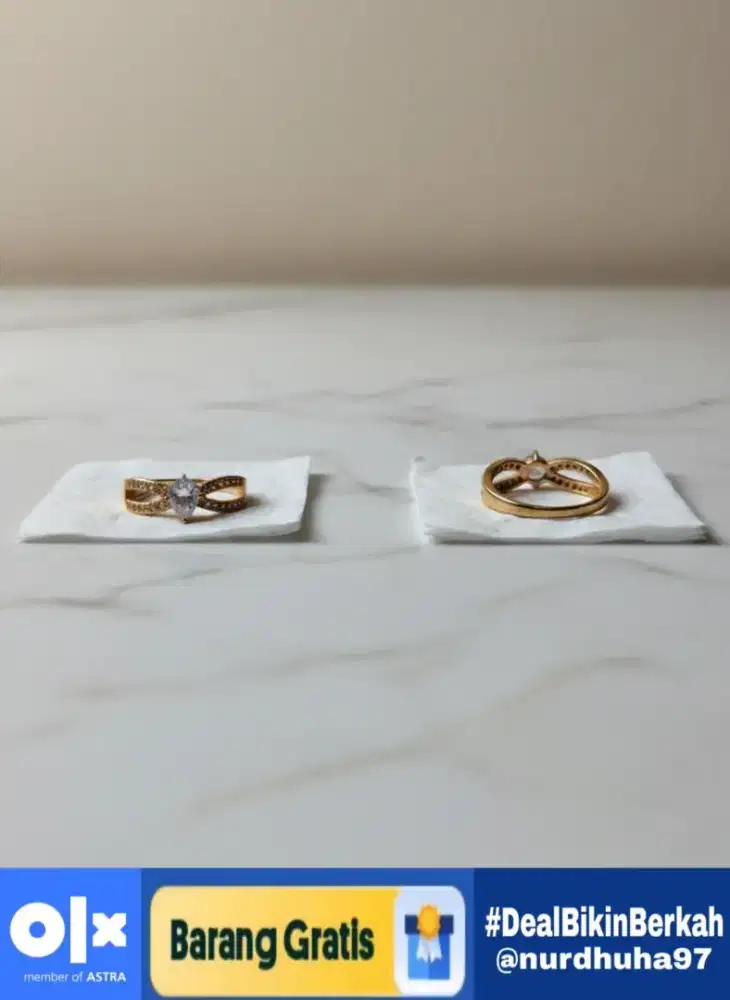 Cincin Imitasi Warna Emas