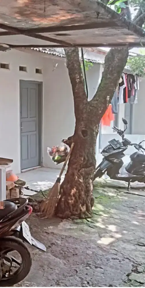 Dijual Rumah kontrakan 4 pintu