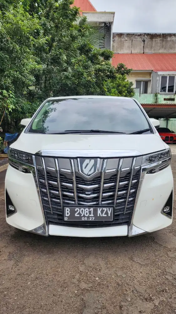 Toyota Alphard (2022) Very Low KM