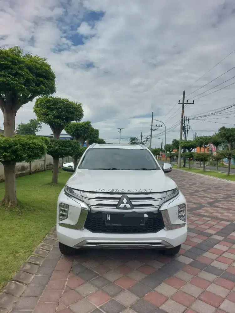 Mitsubishi Pajero Sport 2021 Diesel ( PEMAKAIAN FULL LOKAL)